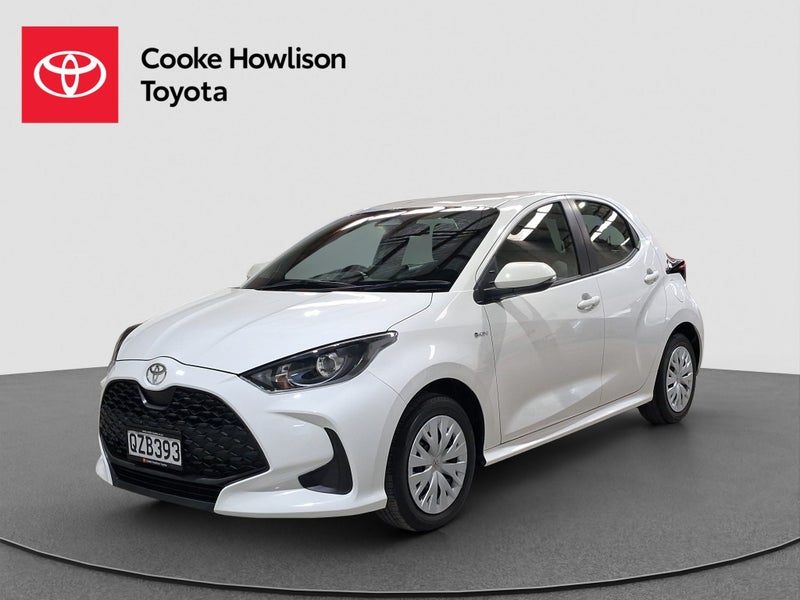 2024 Toyota Yaris GX Hybrid, photo 3