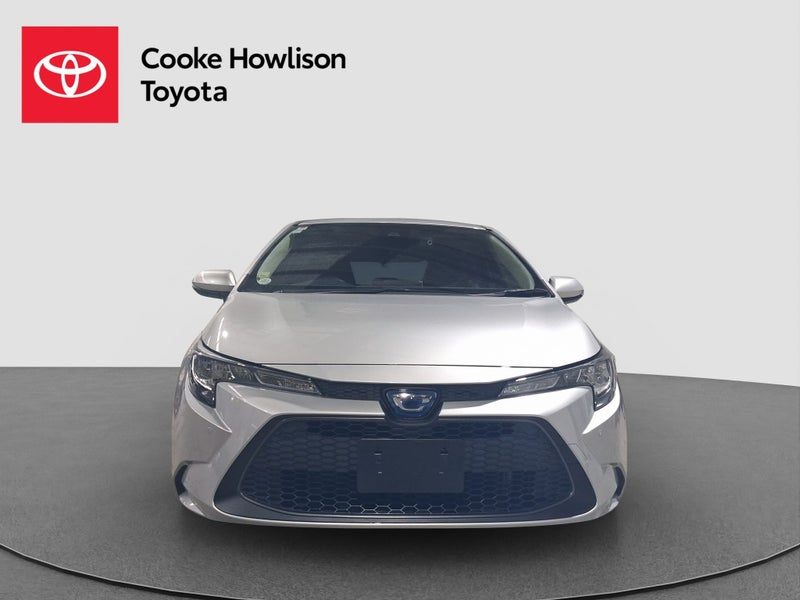 2021 Toyota Corolla Touring Hybrid, photo 2