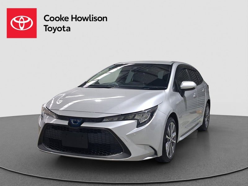 2021 Toyota Corolla Touring Hybrid, photo 3