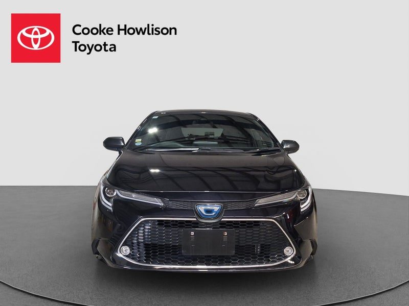 2021 Toyota Corolla Touring Hybrid WXB, photo 2
