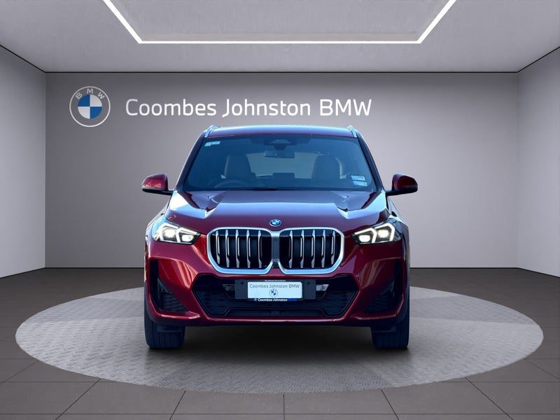 2026 BMW X1 xDrive25e M Sport, photo 2