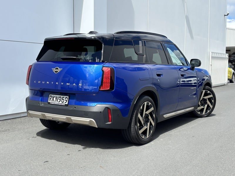 2025 MINI Countryman E Favoured, photo 2