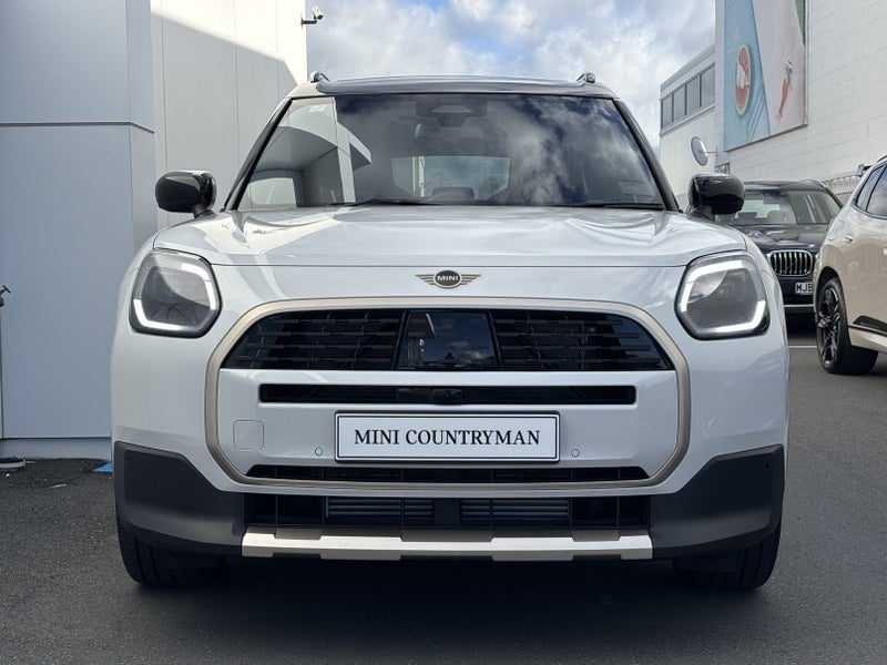2026 MINI Countryman C Favoured, photo 3