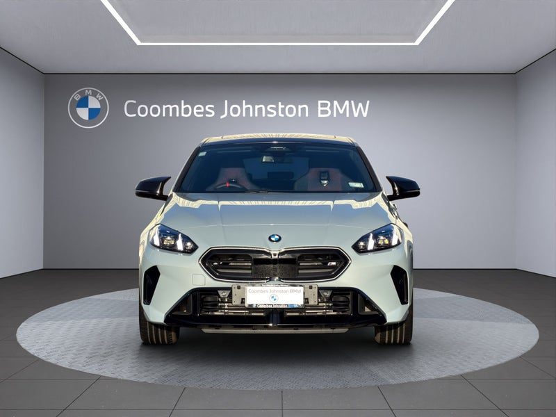 2026 BMW M135i xDrive, photo 2