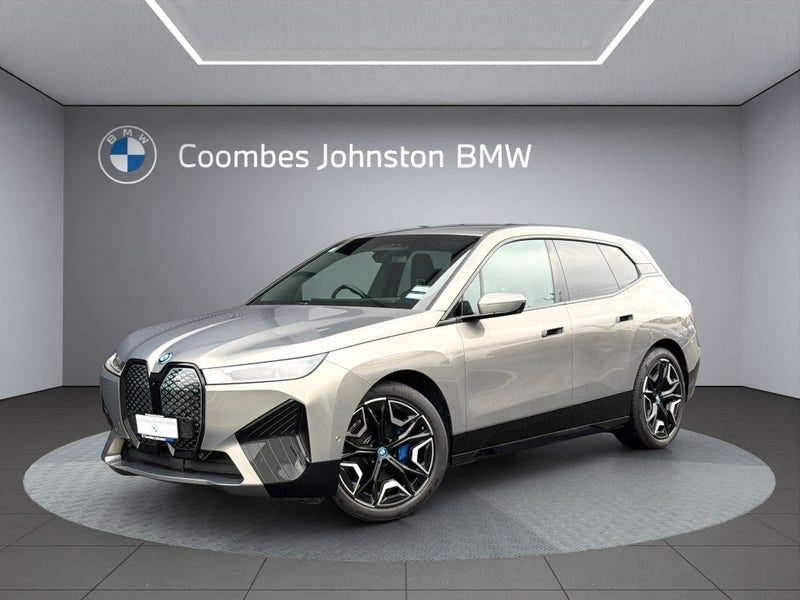 2025 BMW iX xDrive40 Sport, main photo