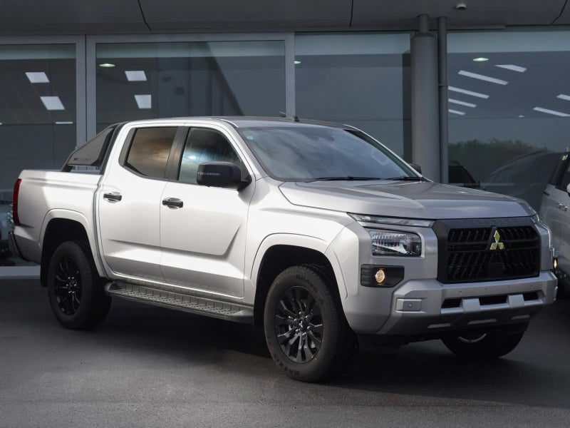 2026 Mitsubishi Triton GLX Sport 4x4 auto