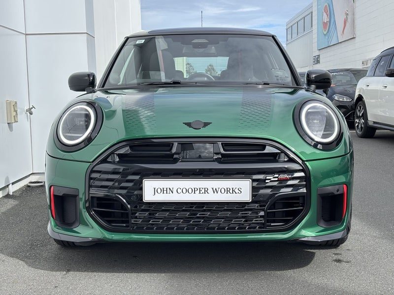2026 MINI Cooper JCW Favoured, photo 3