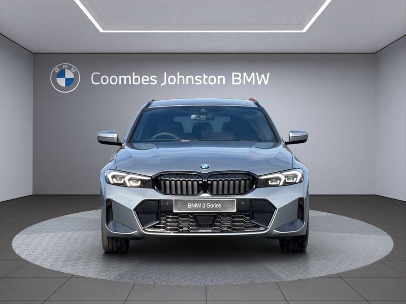 2026 BMW 320D xDrive Touring, photo 2