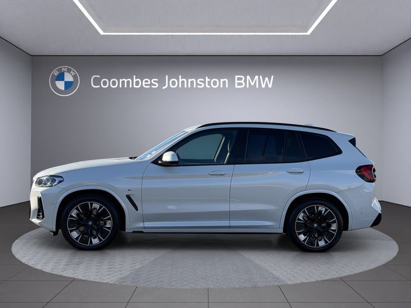2022 BMW iX3 M Sport, photo 2