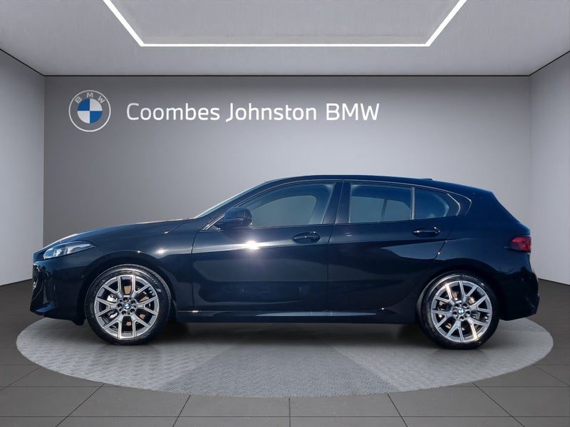 2026 BMW 120i Sport Collection, photo 3