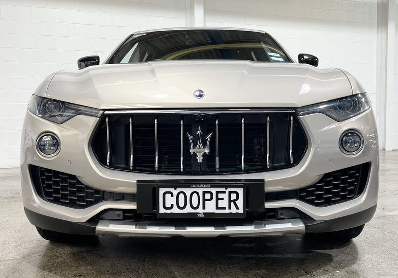 2017 Maserati Levante 3.0L T/Diesel 4WD, photo 2