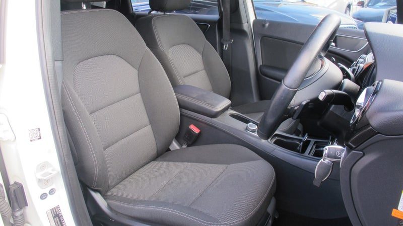 2014 Mercedes-Benz B-Class B180, photo 2