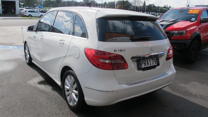 2014 Mercedes-Benz B-Class B180, photo 3