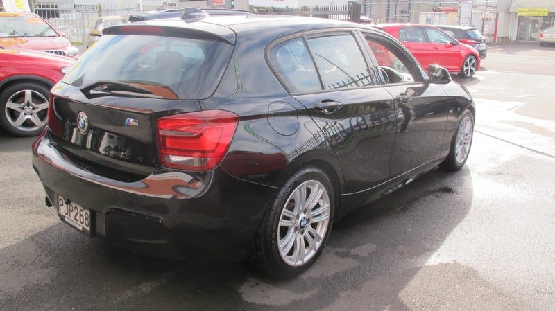 2012 BMW 1 Series 116I 1.6L TURBO M-SPORT, photo 3