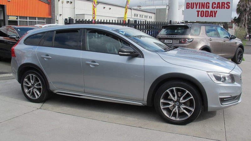 2016 Volvo V60 CROSS COUNTRY T5 AWD Lux