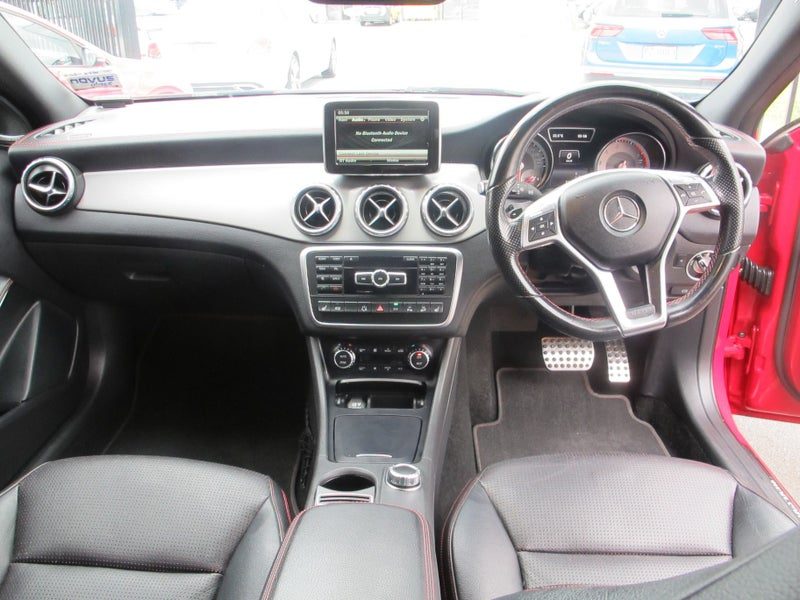 2014 Mercedes-Benz GLA 250 FOUR WHEEL DRIVE, photo 2