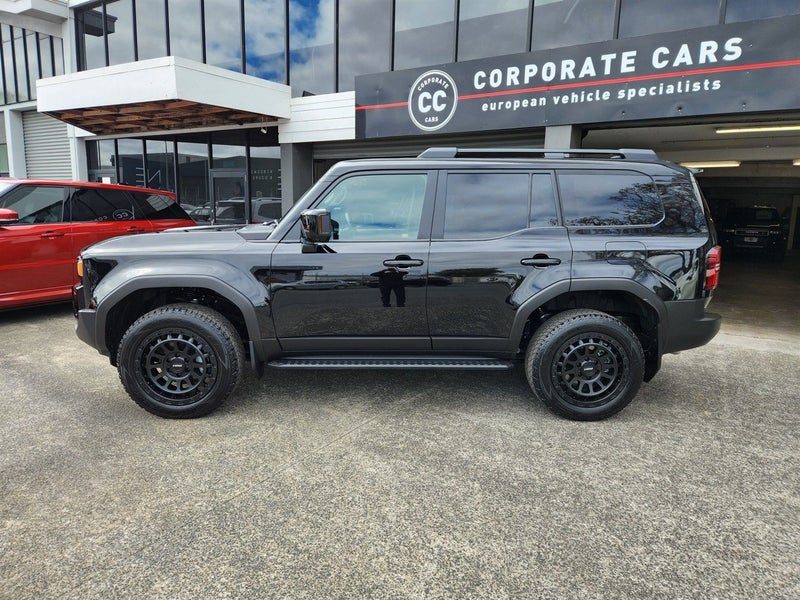 2026 Toyota Land Cruiser Prado 250 VX 7 SEATER, photo 3