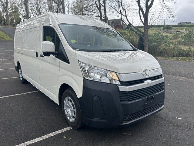2025 Toyota Hiace ZX GD320R, main photo