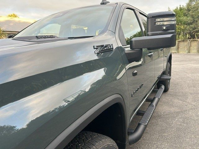 2025 Chevrolet Silverado 2500 HD LTZ Premium, photo 3