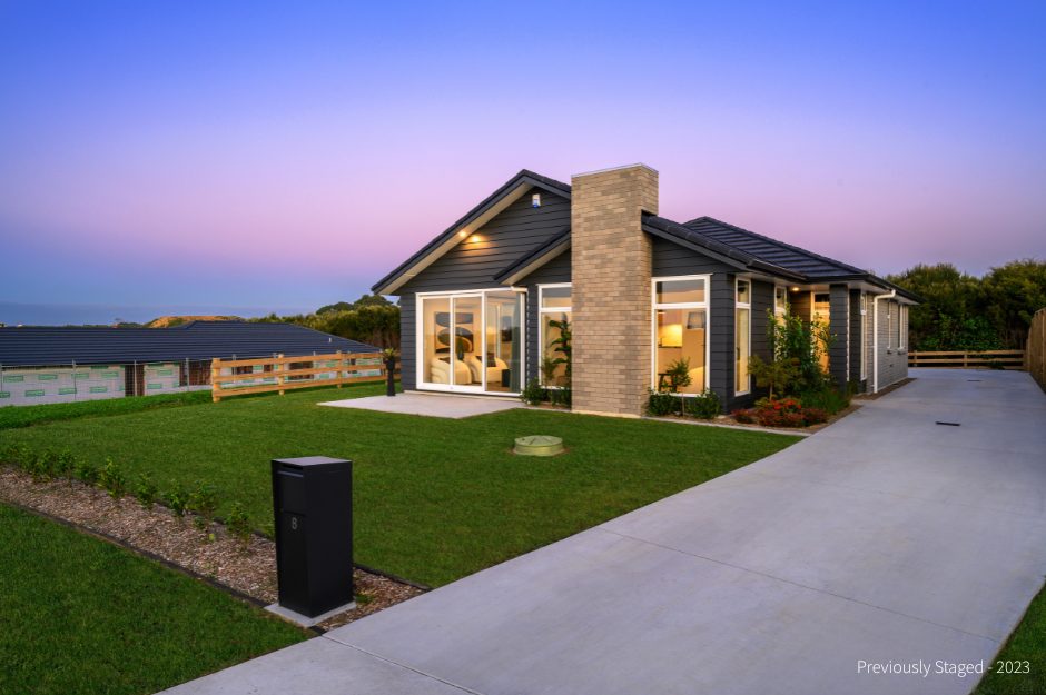 8 Orawahi Road, Glenbrook