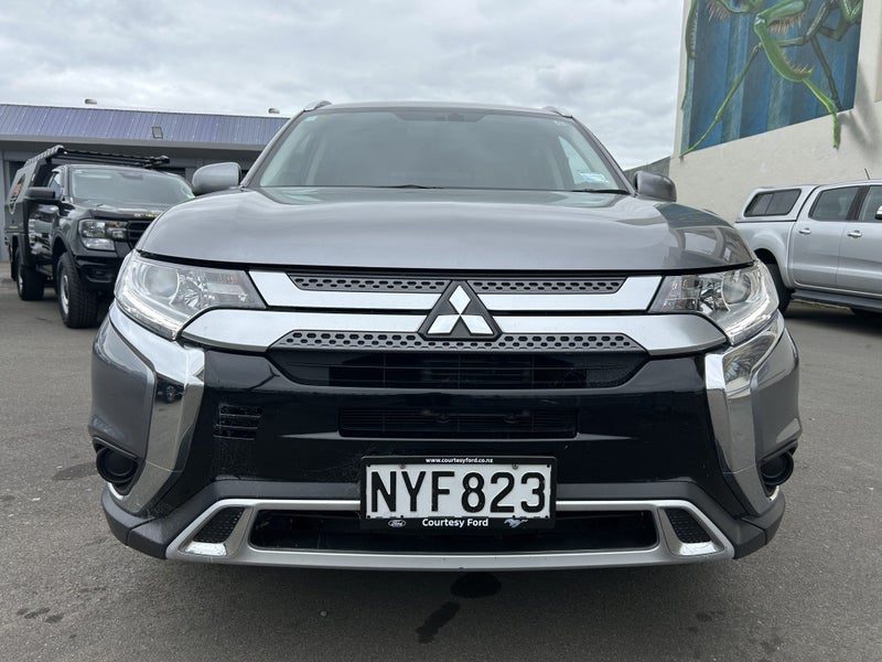 2021 Mitsubishi Outlander LS 2.4P CVT, photo 3