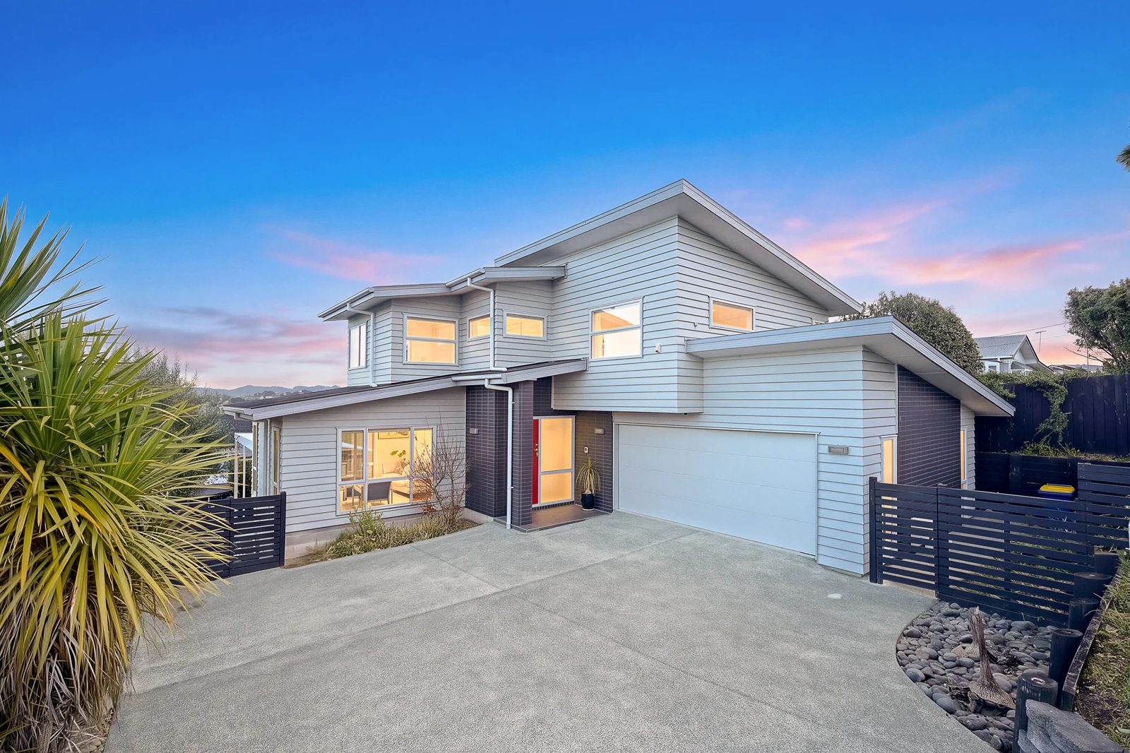240 Sturges Road, Henderson