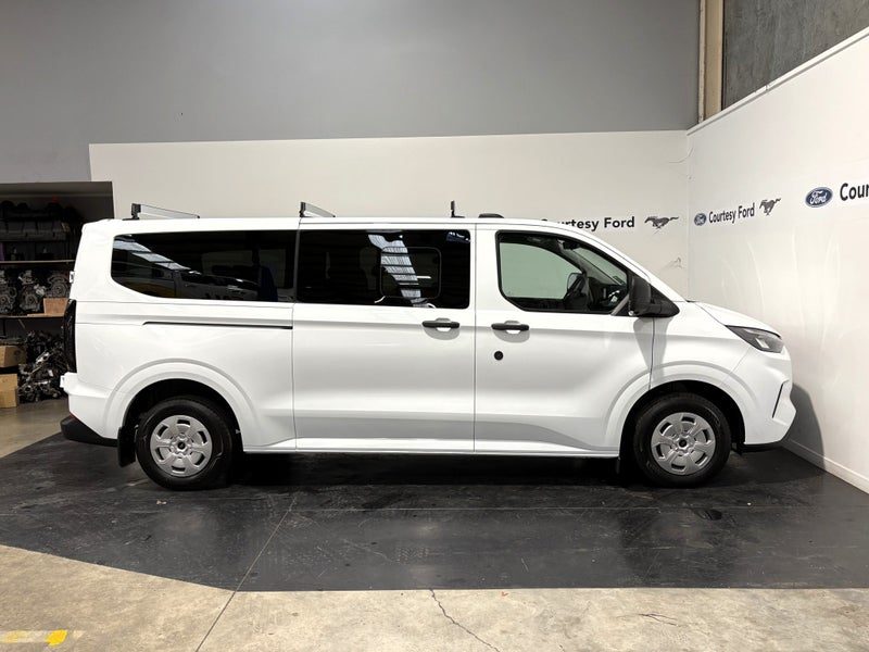 2026 Ford Transit Custom Kombi 320L 2.0D 8A FWD, photo 3