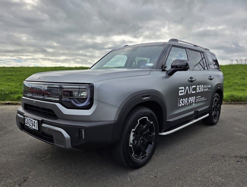2026 BAIC B30 PREMIUM ADVENTURE HEV AWD, photo 3