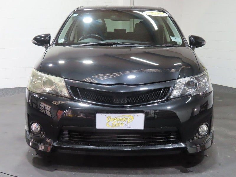 2013 Toyota Corolla Fielder Hybrid WXB, photo 2