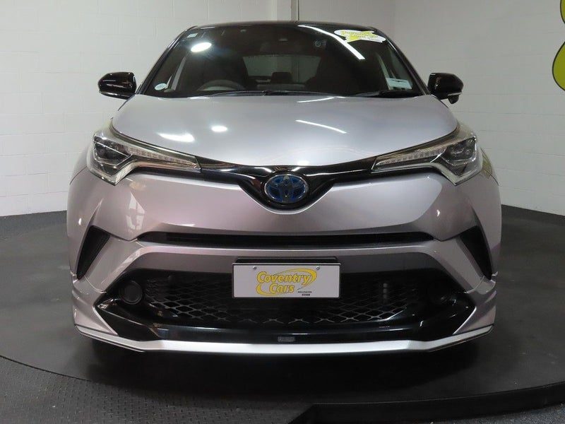 2018 Toyota C-HR Hybrid S, photo 2