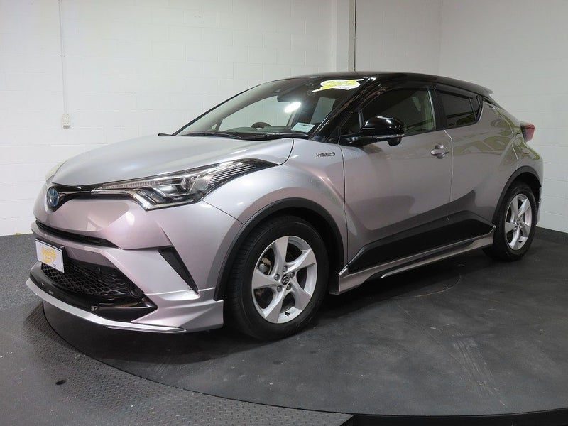 2018 Toyota C-HR Hybrid S, photo 3