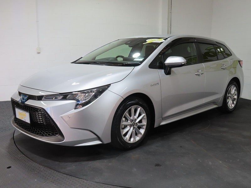 2019 Toyota Corolla Hybrid Touring, photo 3