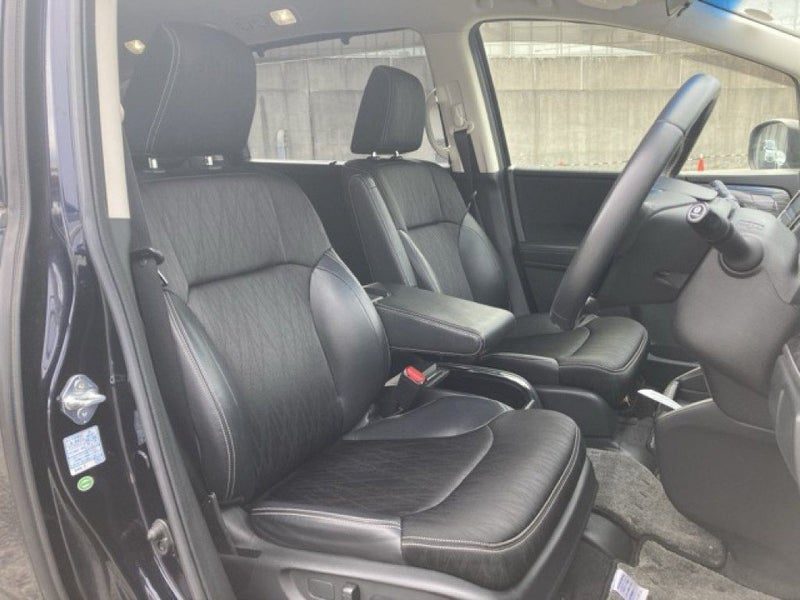2016 Honda Odyssey Hybrid Absolute 7 seats, photo 3