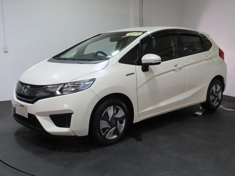 2014 Honda Fit Hybrid, photo 3