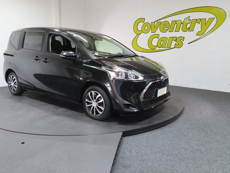2022 Toyota Sienta Hybrid X 7 seats