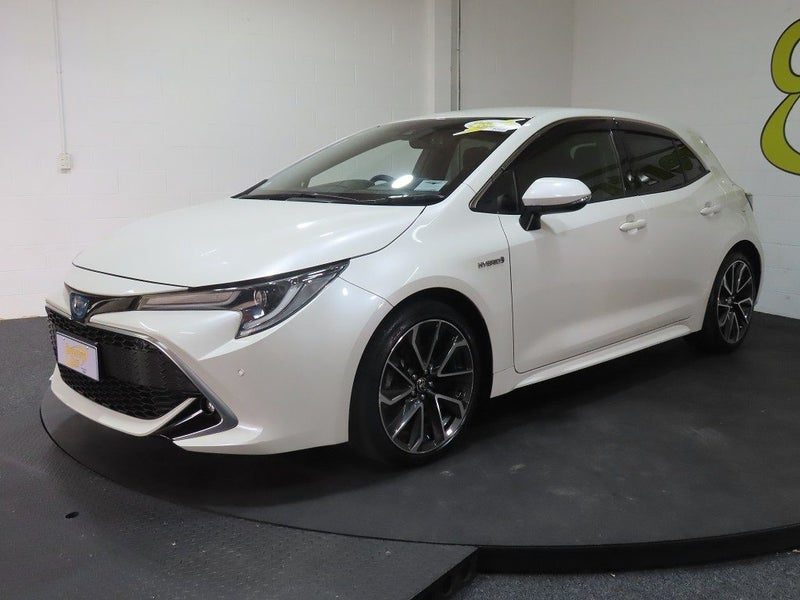 2019 Toyota Corolla Hybrid Sport GZ, photo 3