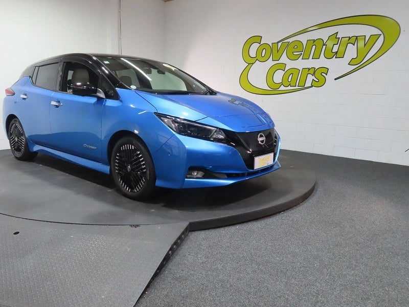 2023 Nissan Leaf 40G 40kWh EV, main photo