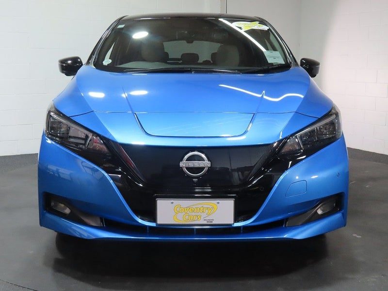 2023 Nissan Leaf 40G 40kWh EV, photo 2