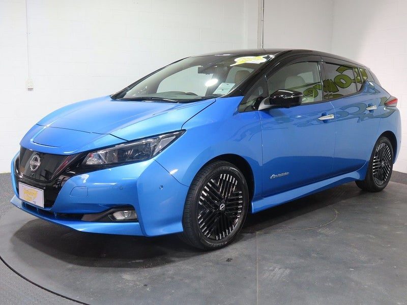 2023 Nissan Leaf 40G 40kWh EV, photo 3