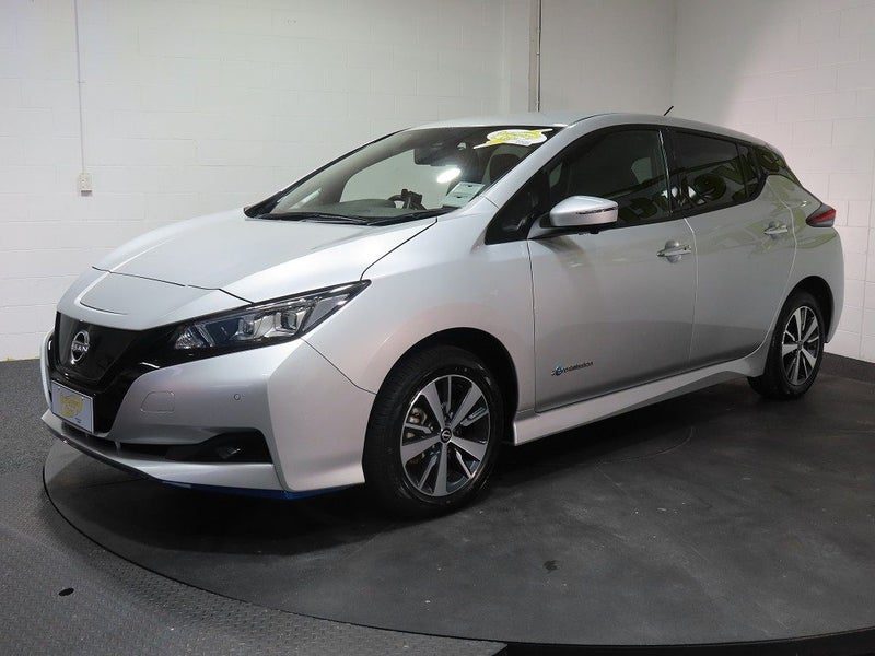 2021 Nissan Leaf E+X 62kWh EV, photo 3