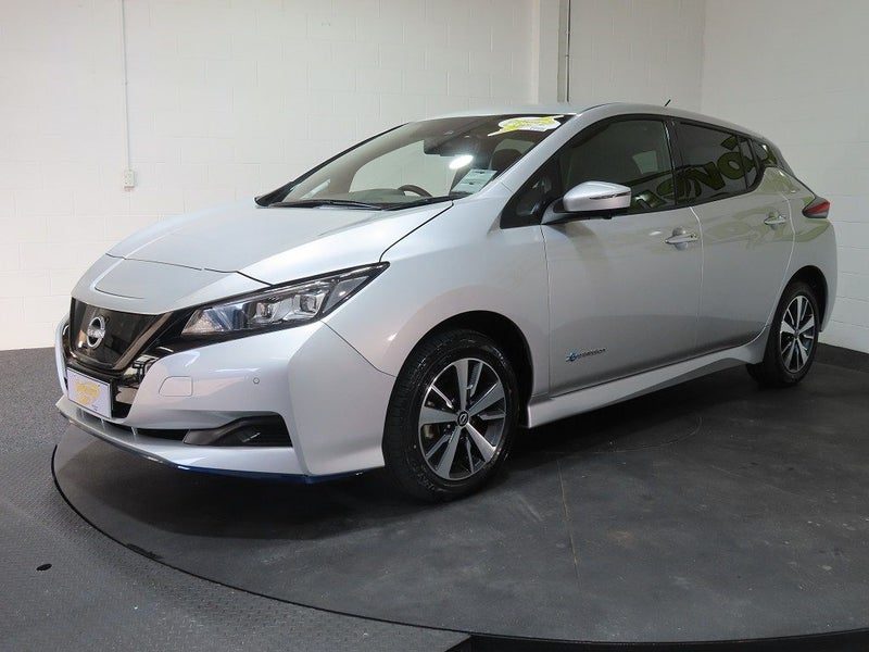 2021 Nissan Leaf E+X 62kWh EV, photo 3