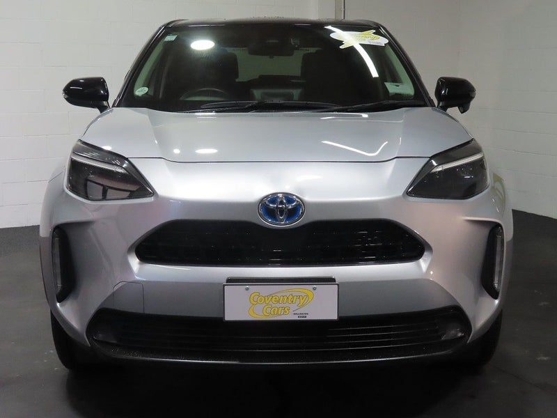 2020 Toyota Yaris Cross Hybrid Z, photo 2