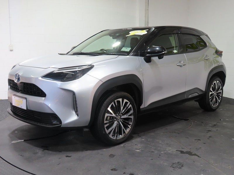 2020 Toyota Yaris Cross Hybrid Z, photo 3