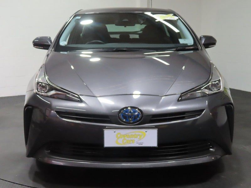 2019 Toyota Prius Hybrid S, photo 2