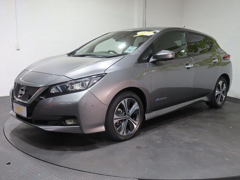 2019 Nissan Leaf 40G 40kWh EV, photo 3