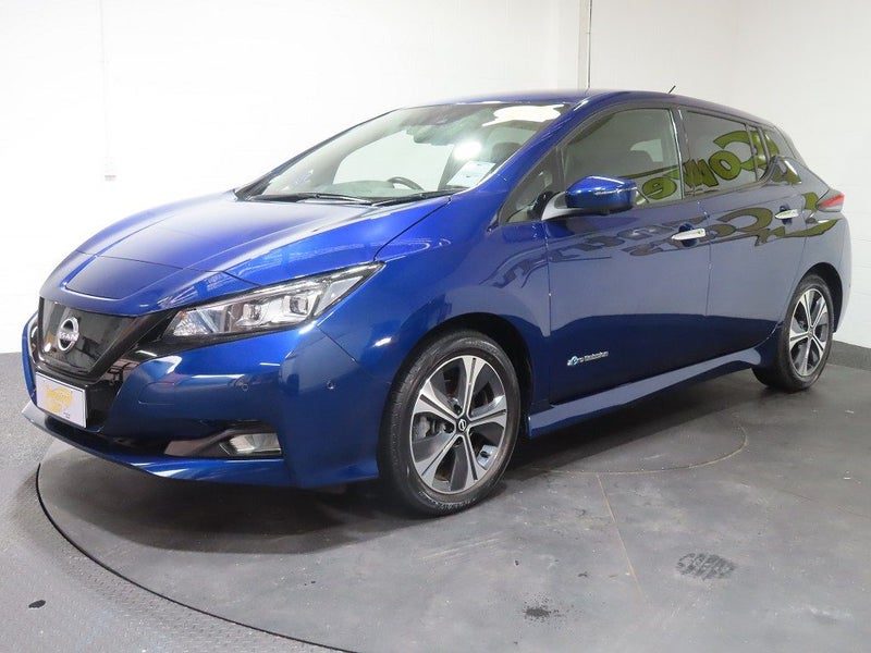 2022 Nissan Leaf 40G 40kWh EV, photo 3