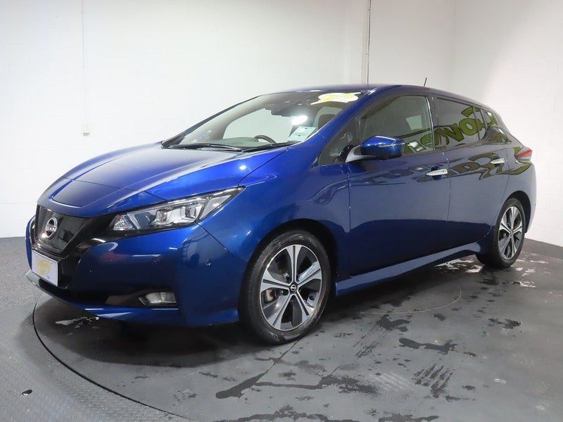 2022 Nissan Leaf 40G 40kWh EV, photo 3