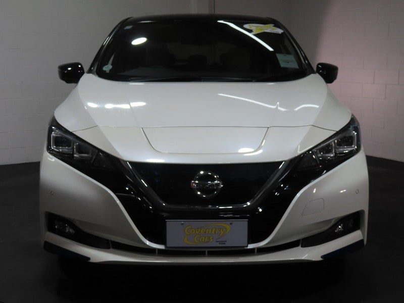 2018 Nissan Leaf 40G 40kWh EV, photo 2