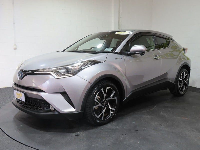 2018 Toyota C-HR Hybrid G, photo 3
