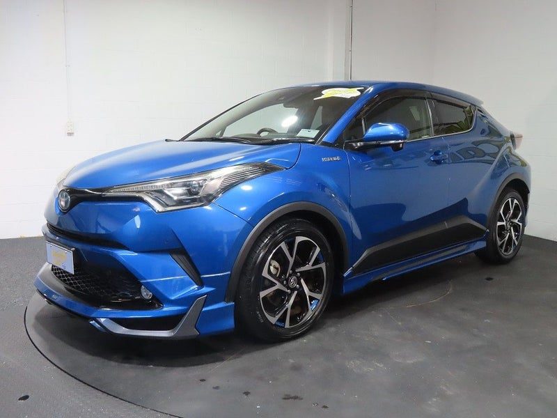 2017 Toyota C-HR Hybrid G, photo 3